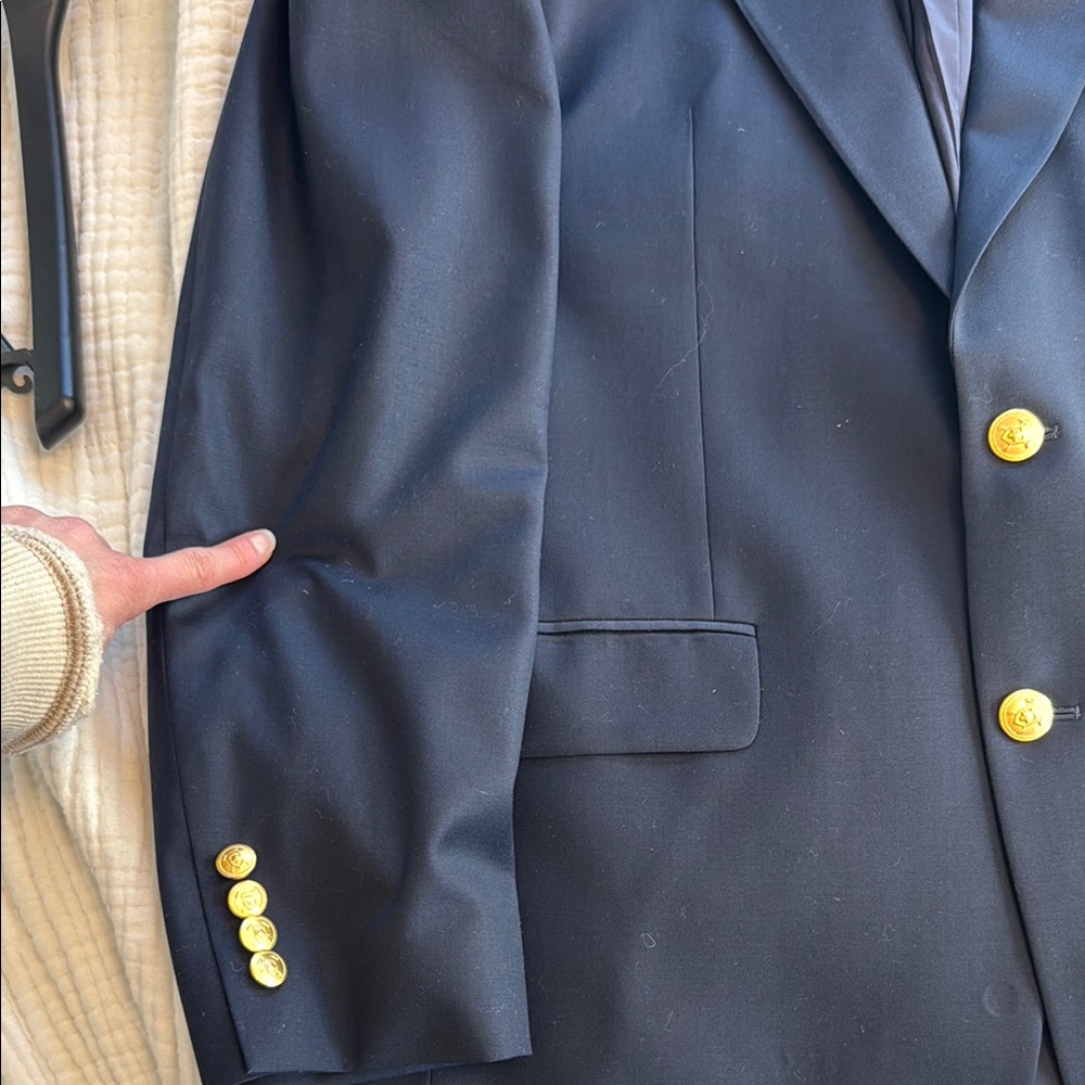 Classic Ralph Lauren Navy Blue Blazer with Gold Buttons - Picture 10 of 16